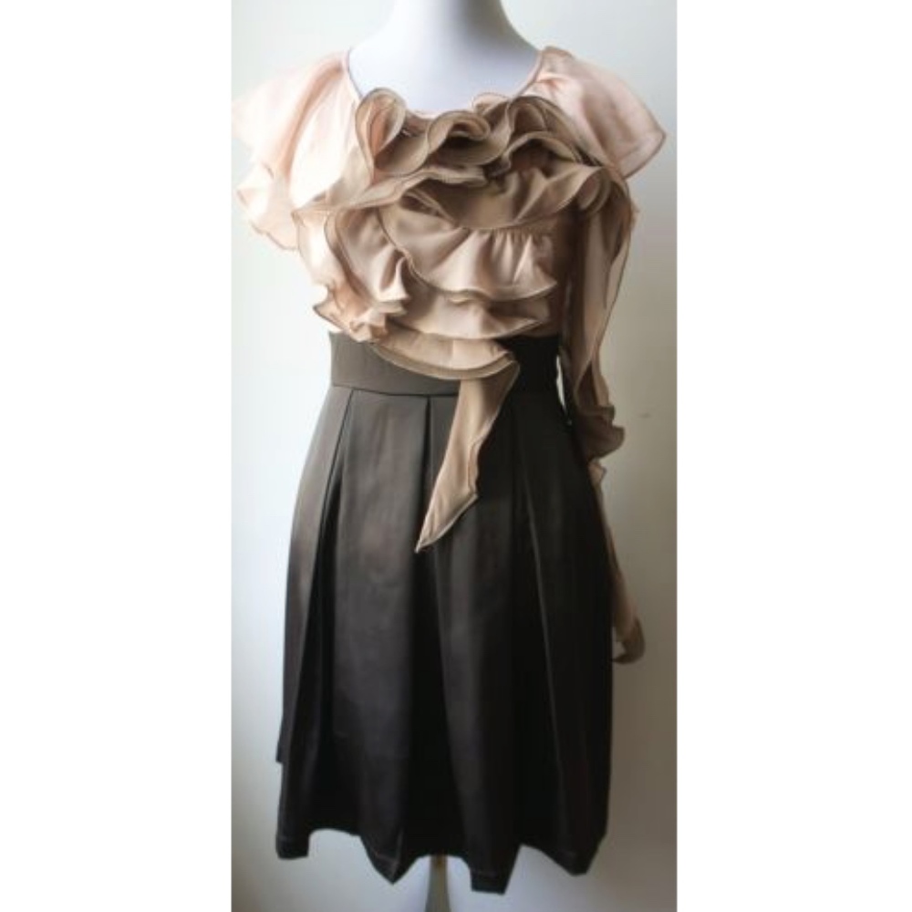 ModCloth Ryu brown & taupe dress--so unique!